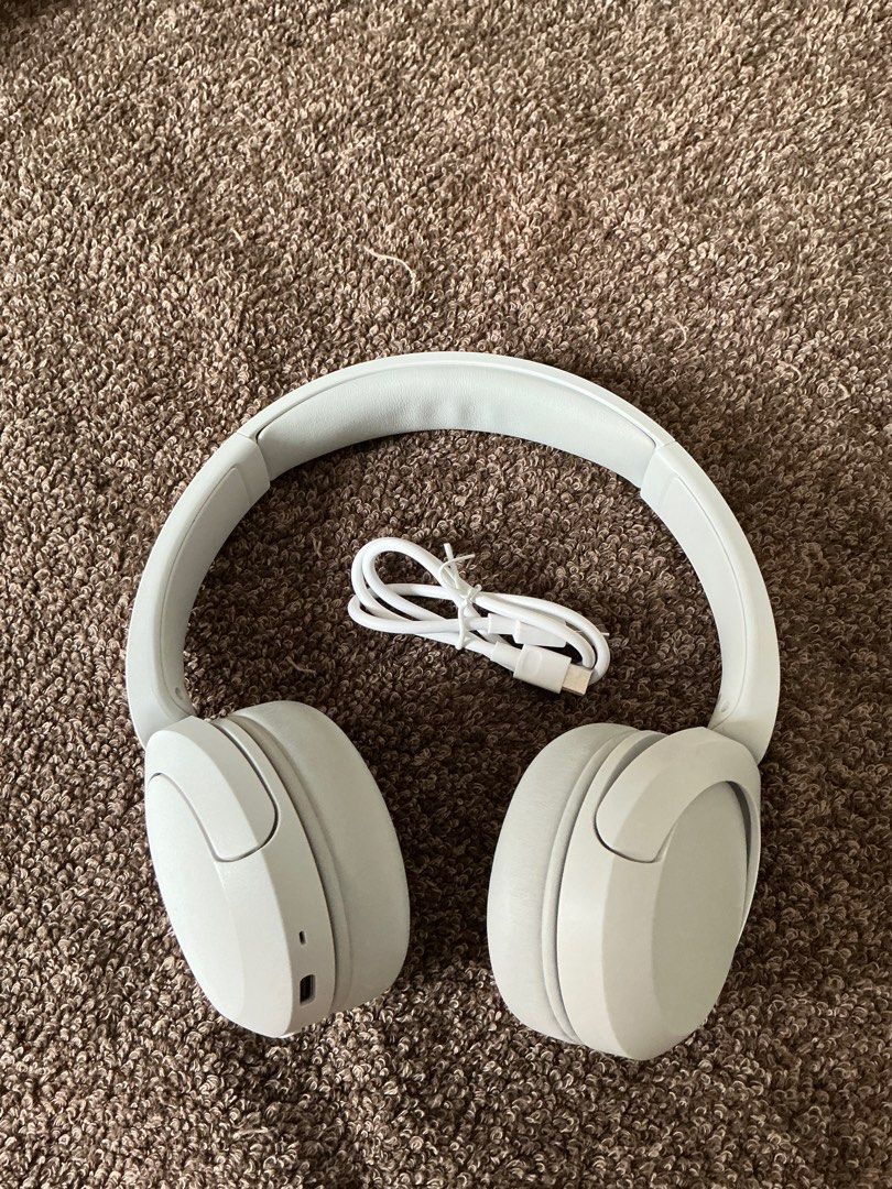 Sony WH-CH520 Wireless Headphones - White63857261743875110