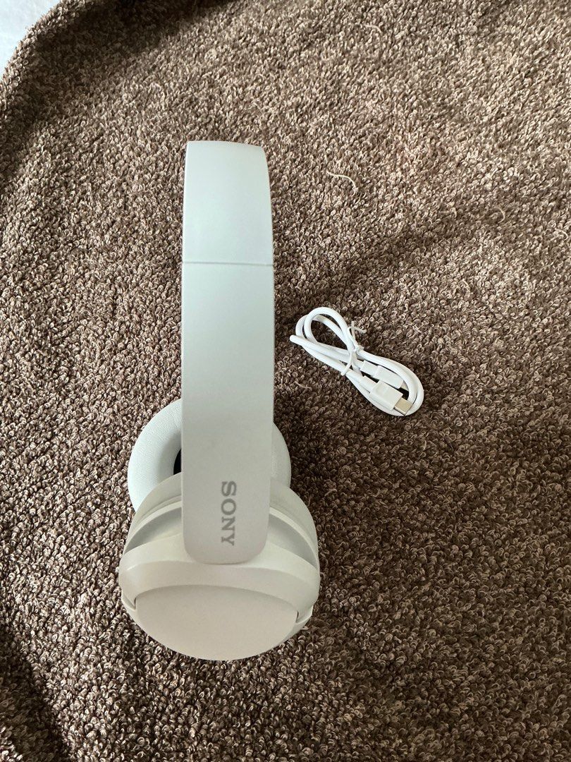 Sony WH-CH520 Wireless Headphones - White63857261743875112