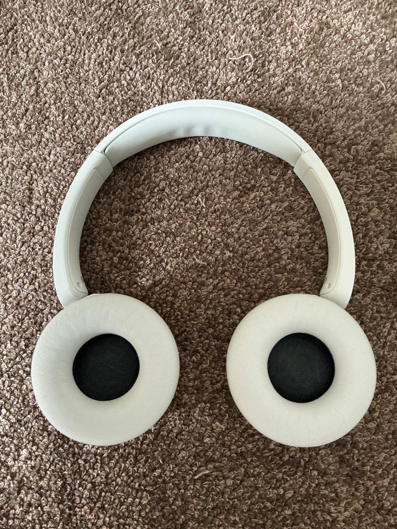 Sony WH-CH520 Wireless Headphones - White63857261743875113
