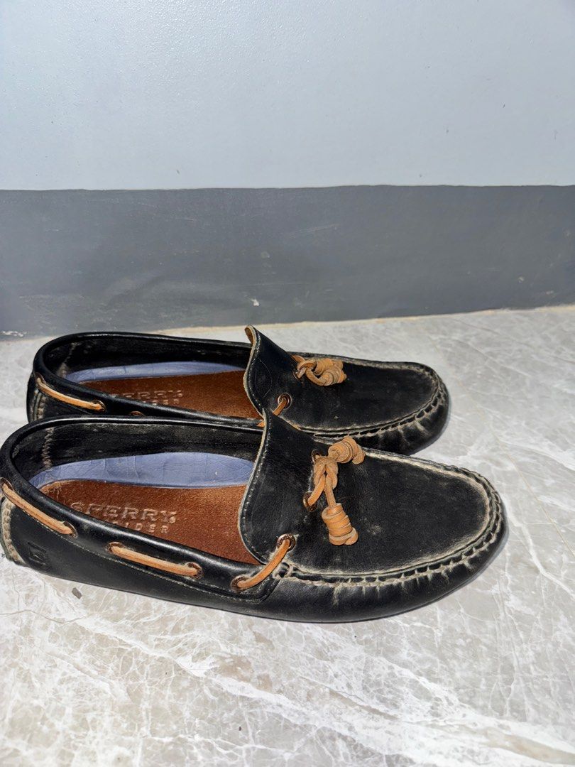 Sperry Top Sider Gold Cup Loafer (Category: Dress Shoes) located in Paranaque City. Submitted by wolf5037 (Listing ID 1394612245, Image 2). Description: .