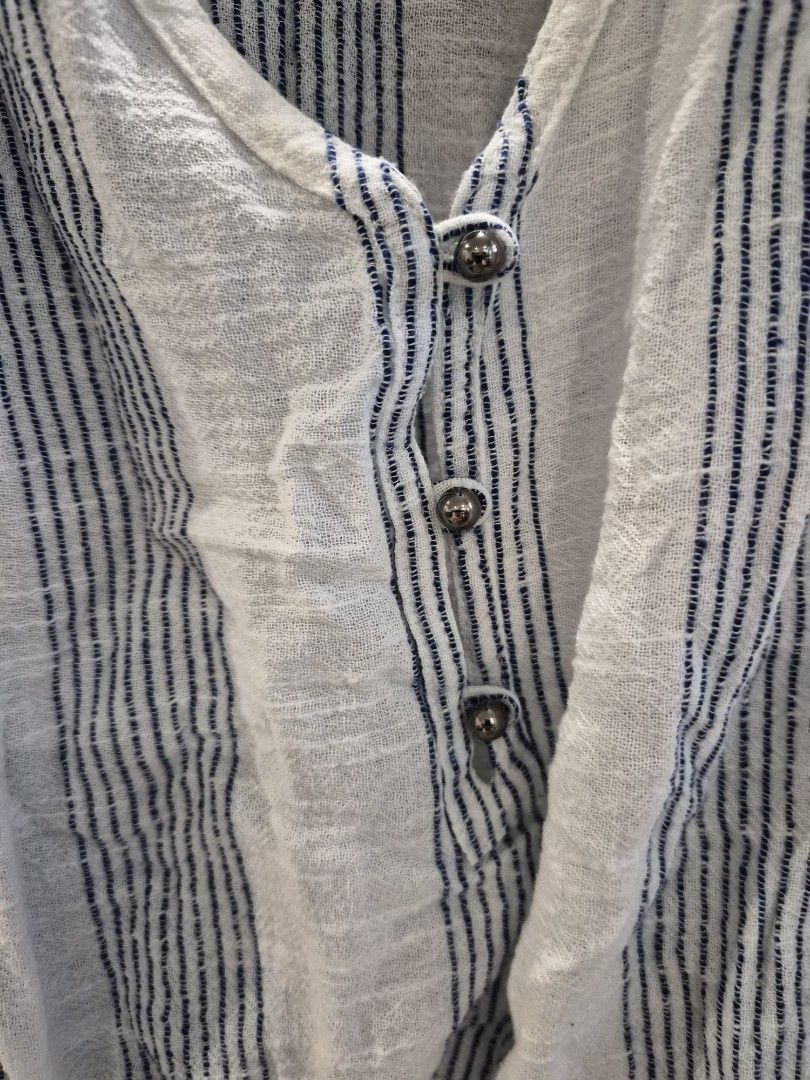 Summer Dress (Category: Dresses) located in Paranaque City. Submitted by ClosetCleanup (Listing ID 1394706546, Image 3). Description: Breathable fabric. Perfect for summer trips..