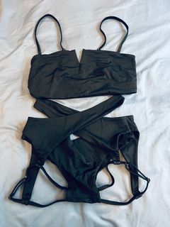 （分類：）位於 。 由 wh0r0v3 提交（商品編號 1394651497，圖片 1）。簡介： 。