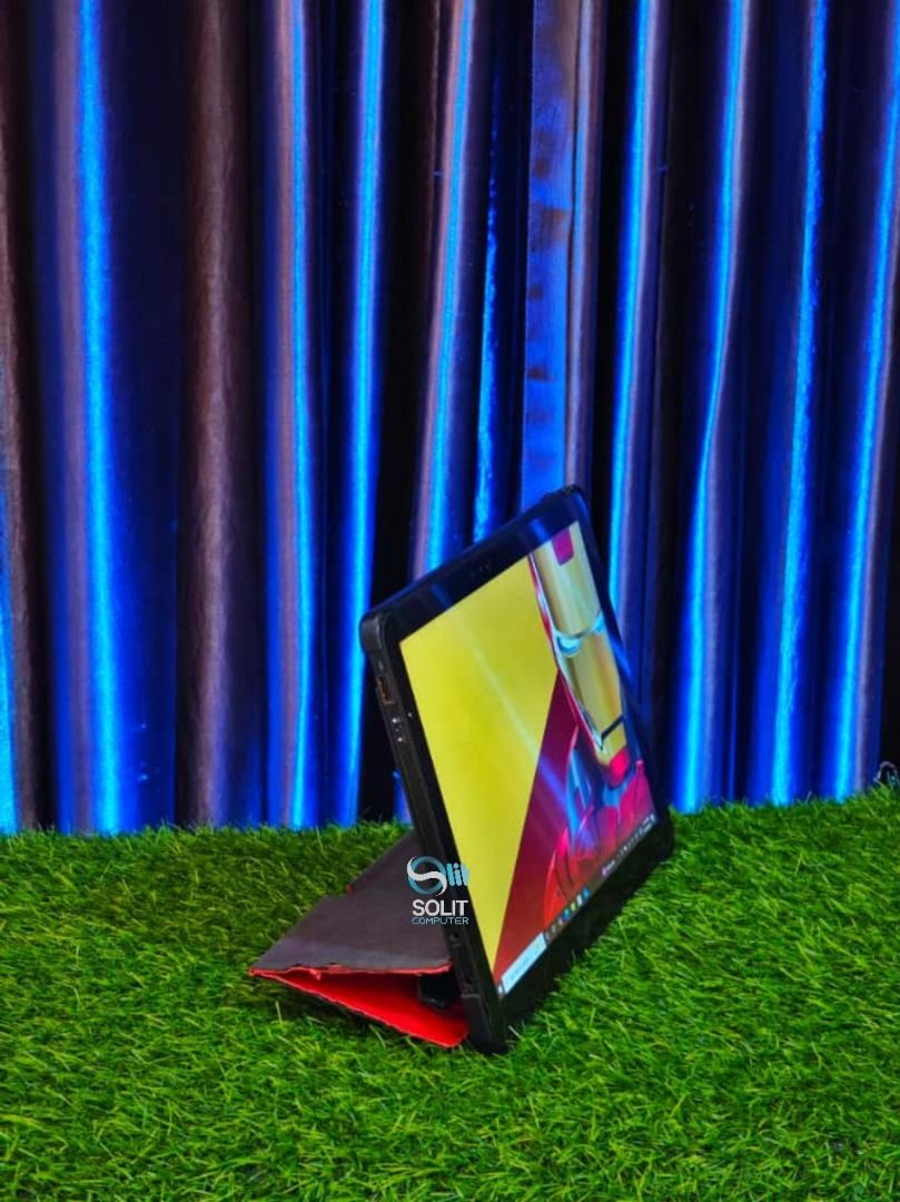 Tablet PC Fujitsu V727 m3-7Y30, 8GB/128GB SSD, Type-C, Bonus Set