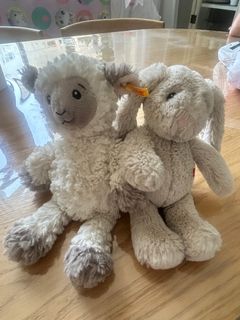 (Category: ) located in . Submitted by hannahrichardson (Listing ID 1394646081, Image 1). Description: .