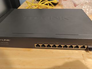 TP-LINK TL-SG1210PE Ethernet Switch (with PoE)64183400254211110