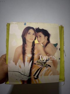 Twins ツインズ Touch Of Love 2nd Version 香港盤 Twins ツインズ Touch Of Love 2nd Version 香港盤 Twins