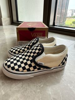 (Category: ) located in . Submitted by dwnyew (Listing ID 1394674864, Image 1). Description: .