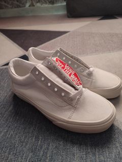 (Category: ) located in . Submitted by sinnerthrift (Listing ID 1394617352, Image 1). Description: .