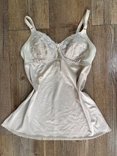 (Category: ) located in . Submitted by 444lucki (Listing ID 1394688129, Image 1). Description: .