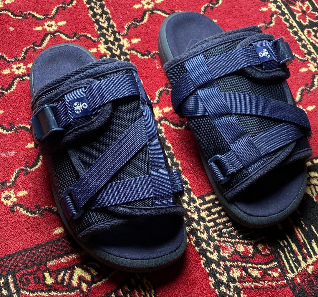 Visvim X Sophnet - Christo Sandals (Category: Slippers & Slides) located in Tarlac. Submitted by random.stufff (Listing ID 1394756178, Image 3). Description: Visvim X Sophnet Christo Sandals Medium (9/9.5 US) Deadstock condition No issue Pair only ₱25,000 Tarlac area.