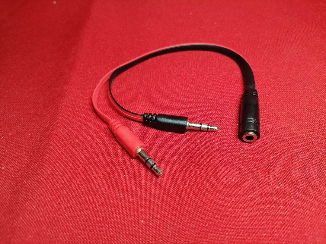 3.5mm Audio / mic Splitter Cable (Category: Other Audio Equipment) located in Quezon City. Submitted by newwhale.f1c027 (Listing ID 1394797851, Image 1). Description: P75 3.5mm jack cable trrs 2 male split 3.5mm female trs cable Brandnew pick up Lagro fairview Q.C. or via delivery lalamove rider po. Delivery fee sagot po ni buyer.. Pwed din kayo ang mag book ng rider..fb page BSA online store - 3.5mm audio splitter cable - 2 3.5mm male to 1 3.5mm