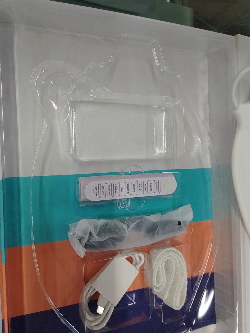 7+1 COLOUR LED FACE MASK. ILLUMIASKIN (Category: Sanitary Hygiene) located in Quezon City. Submitted by AlexaXander (Listing ID 1394802313, Image 3). Description: *7+1 COLOUR LED FACE MASK. *BRAND: ILLUMIASKIN *TRANSFORMATIVE & CLINICALLY PROVEN LED THERAPHY TO SAFELY REJUVINATE THE SKIN AND ADDRESSES MULTIPLE CONCERNS, SUCH AS FINE LINES, WRINKLES, SUN DAMAGE, DULLNESS, BLEMISHES, AND INFLAMMATIONS. *FOR MORE DETAILS: PLS.CALL OR TEXT CP#: 09081