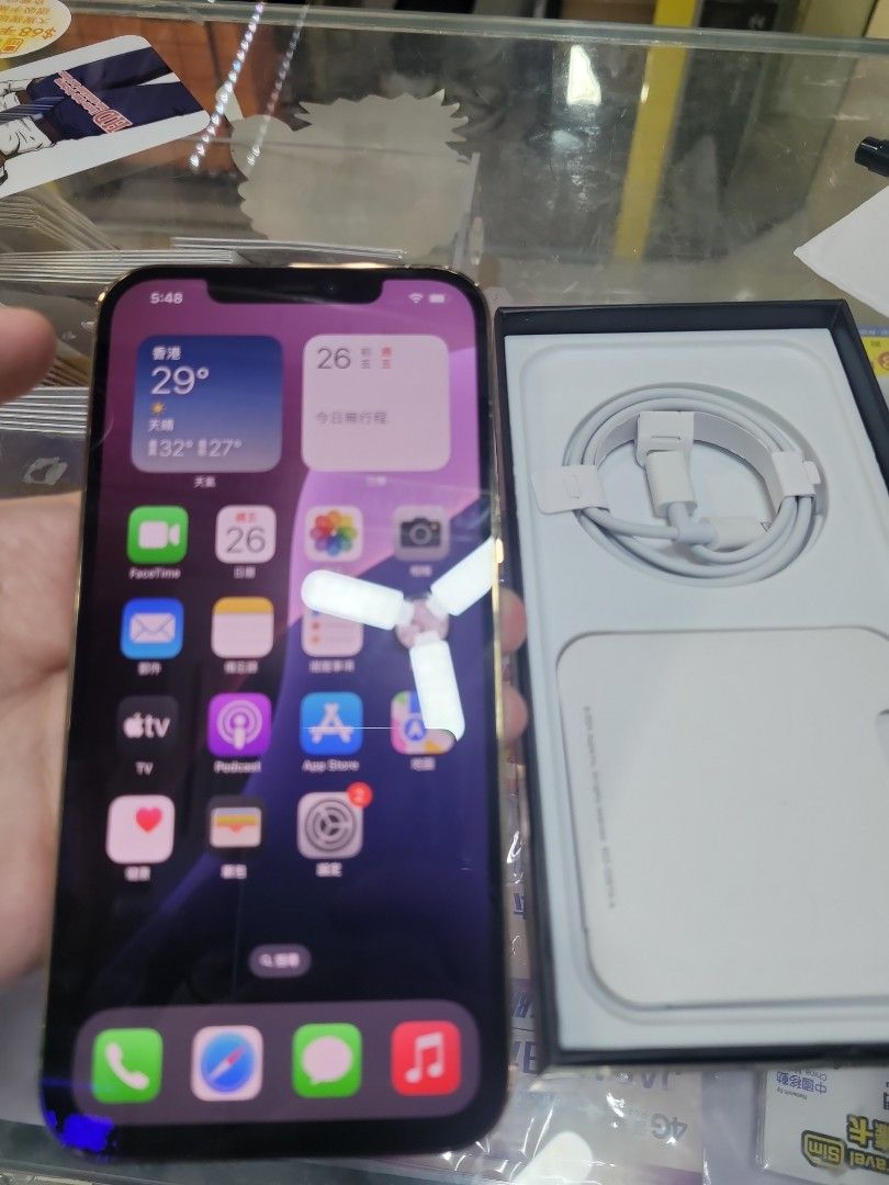 【中古美品】iPhone12proMAX256GB香港版 Amazon.com: Apple iPhone 12 Pro Max 5G,US 版本,256GB,銀色
