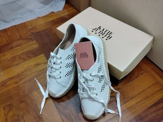 （分類：）位於 。 由 staloger 提交（商品編號 1394934832，圖片 1）。簡介： 。