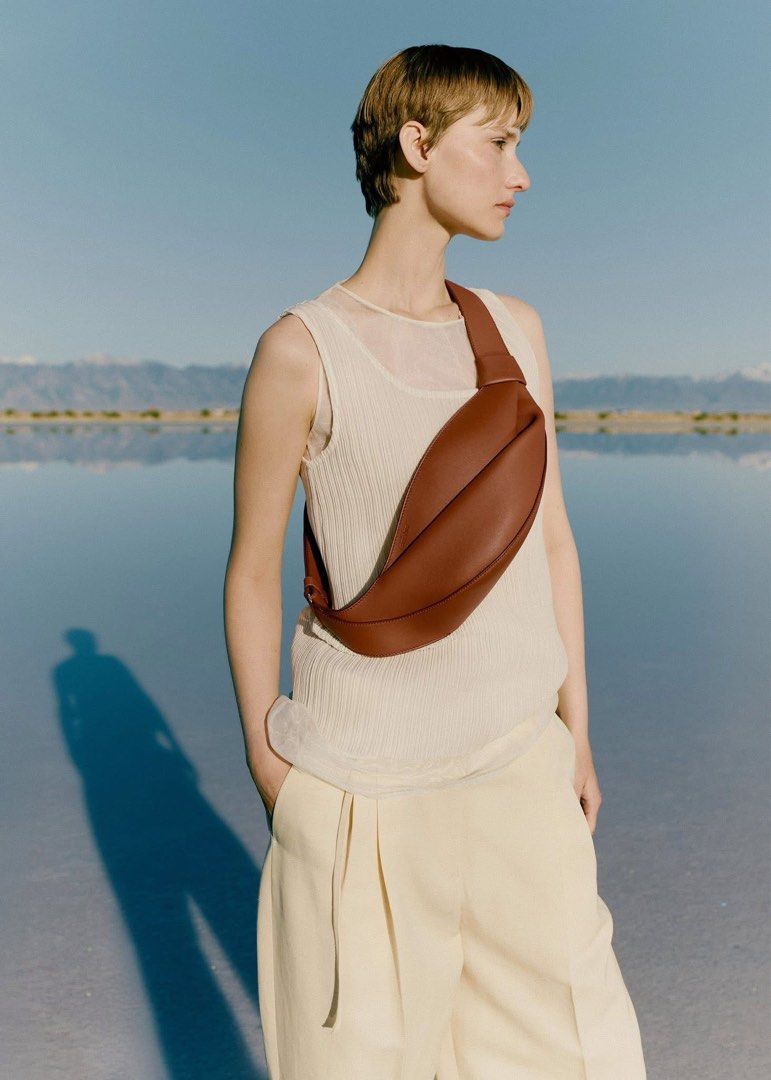 ☘️ Polene Neyu (Category: Cross-body Bags) located in Manila. Submitted by vera.prudence (Listing ID 1394809709, Image 1). Description: ☘️ Polene Neyu 40 x 15 x 8 cm P1,500 Actual Photo Plus SF.