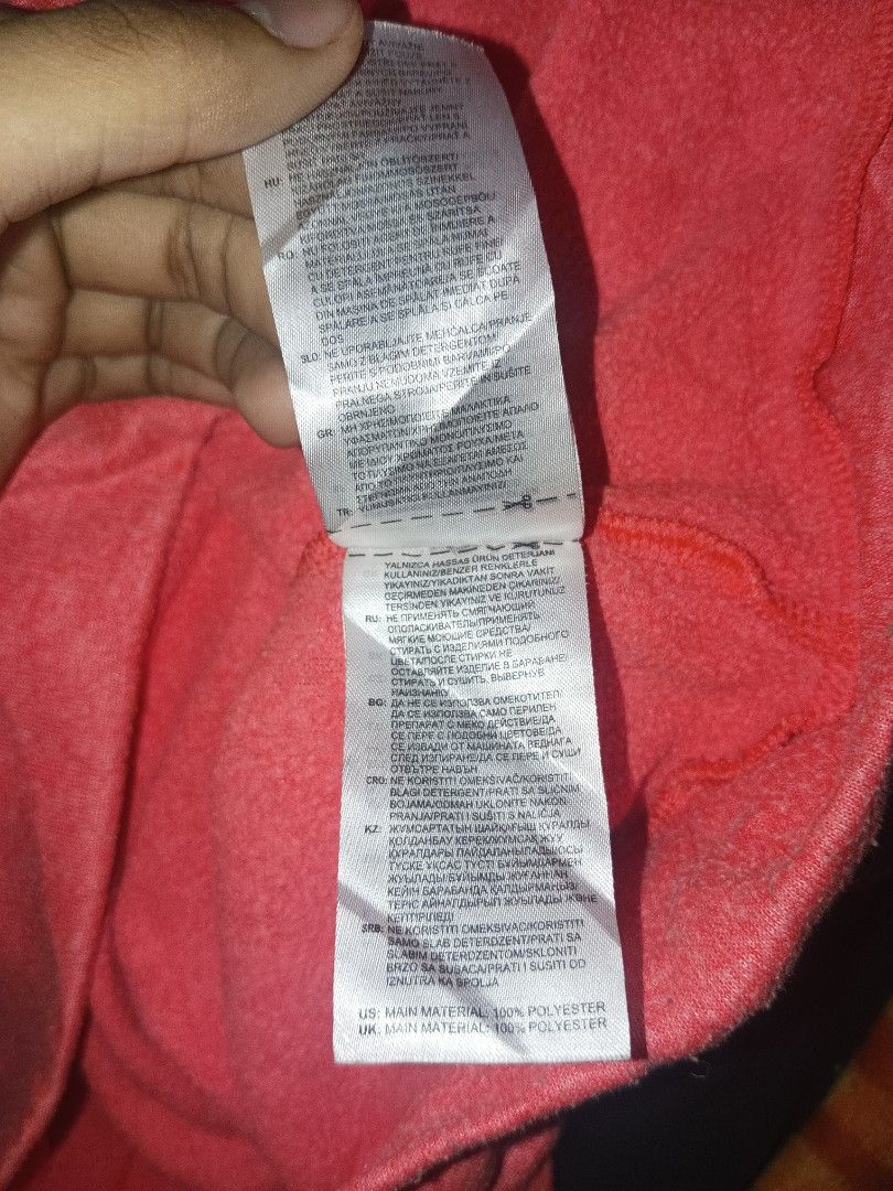 Adidas running (Category: Activewear) located in Taguig. Submitted by marked_item (Listing ID 1394909872, Image 3). Description: .