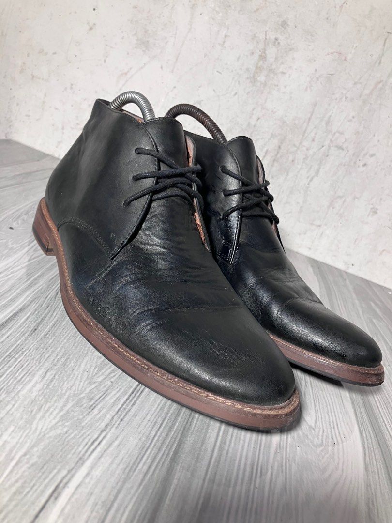 ALDO SHOES SIZE 7. MEN (Category: Casual Shoes) located in General Mariano Alvarez. Submitted by adonid (Listing ID 1394879762, Image 2). Description: ALDO SHOES SIZE 7. MEN .GOOD CONDITION ORIGINAL ALDO NORMAL SIGN OF USAGE ONLY 500 Gma cavite.