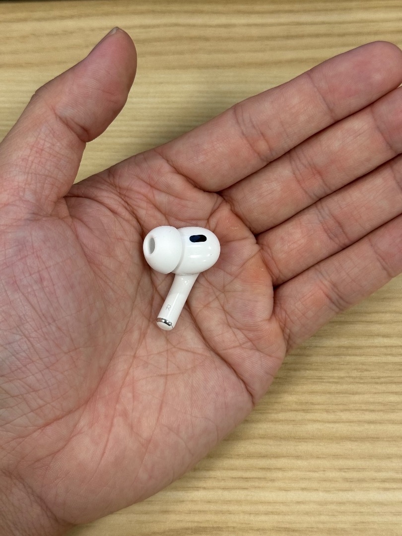 Apple AirPods Pro 2 R 右耳Model 2698 Lightning, 音響器材