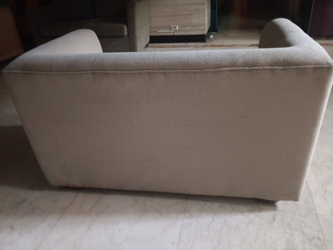 Beige Sectional Sofa (Category: Sofas) located in Las Pinas. Submitted by jesus1smysavi0r (Listing ID 1394892990, Image 3). Description: SALE!!! - Modern beige sectional sofa - Soft fabric - Two-piece configuration with corner piece - Dark wood legs - Ideal for living rooms.