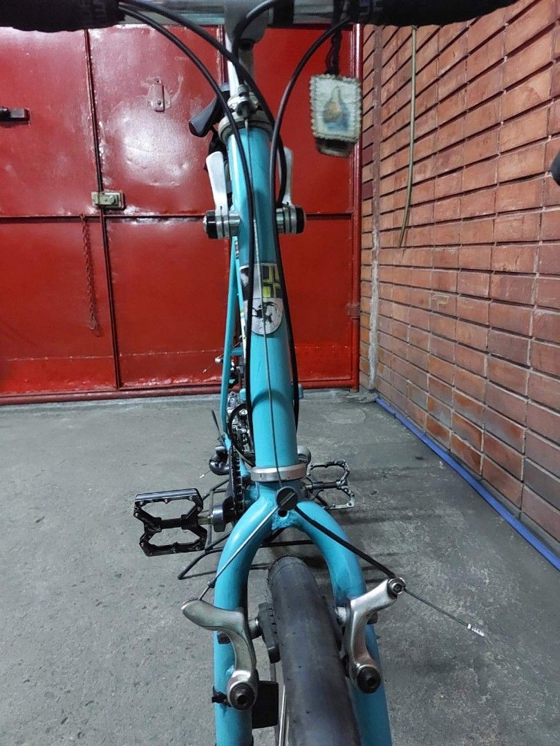 Bruno Mini Velo Bike (Category: Bicycles) located in Quezon City. Submitted by naliantiansy (Listing ID 1394807485, Image 3). Description: Excellent condition -STI Claris -FD Claris -RD Claris -Crankset Tiagra 52/36T -New Shimano chain -Paps Pro 2 Saddle -Schwalbe Kojak tire -original Wein Mann wheelset.