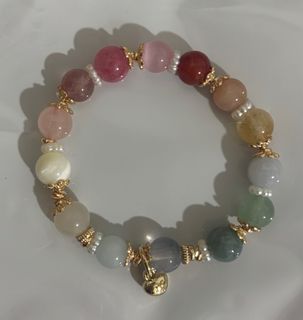 (Category: ) located in . Submitted by trippingcrystal (Listing ID 1394787385, Image 1). Description: .