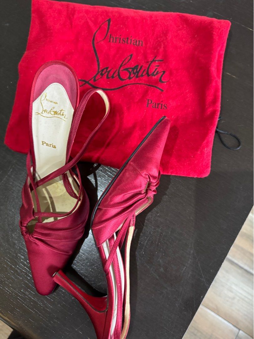 Christian Louboutin ORIGINAL (Category: Sandals) located in Quezon City. Submitted by goodfindsforyou (Listing ID 1394798207, Image 1). Description: Lightly used just got stuck in closet..