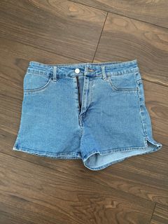 (Category: ) located in . Submitted by wildflowerrye (Listing ID 1394881549, Image 1). Description: .