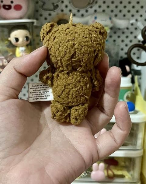 Despicable Me Tim Bob Teddy Bear Plush Charm (Category: Plushies & Soft Toys) located in Bocaue. Submitted by ekaaam (Listing ID 1394850996, Image 2). Description: WYSIWYG Please manage your expectation as this is already 2nd hand.