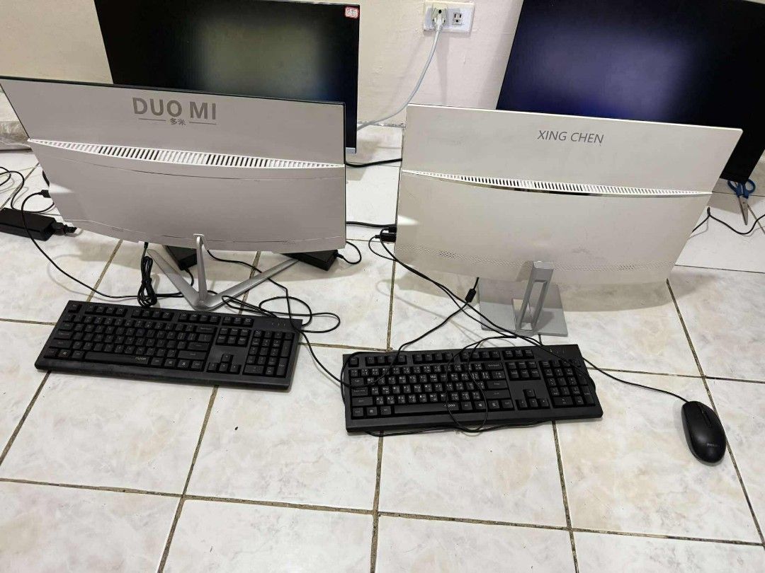 Duo Mi and Xing Chen ALL IN ONE PC (Category: Desktops) located in Manila. Submitted by lhainelovi71994 (Listing ID 1394963326, Image 2). Description: 24 inches All in One PC Doumi & Xingchen brand Doumi brand I5 4th gen Intel UHD Graphics 16gb ram 256gb ssd Windows 11 pro OS Ms office installed Free mouse and keyboard Ready to use 💸💸 6,000 Xingchen brand I5 3rd gen Intel UHD Graphics 16gb ram 256gb ssd Windows 11 pro OS Ms office installed Fre