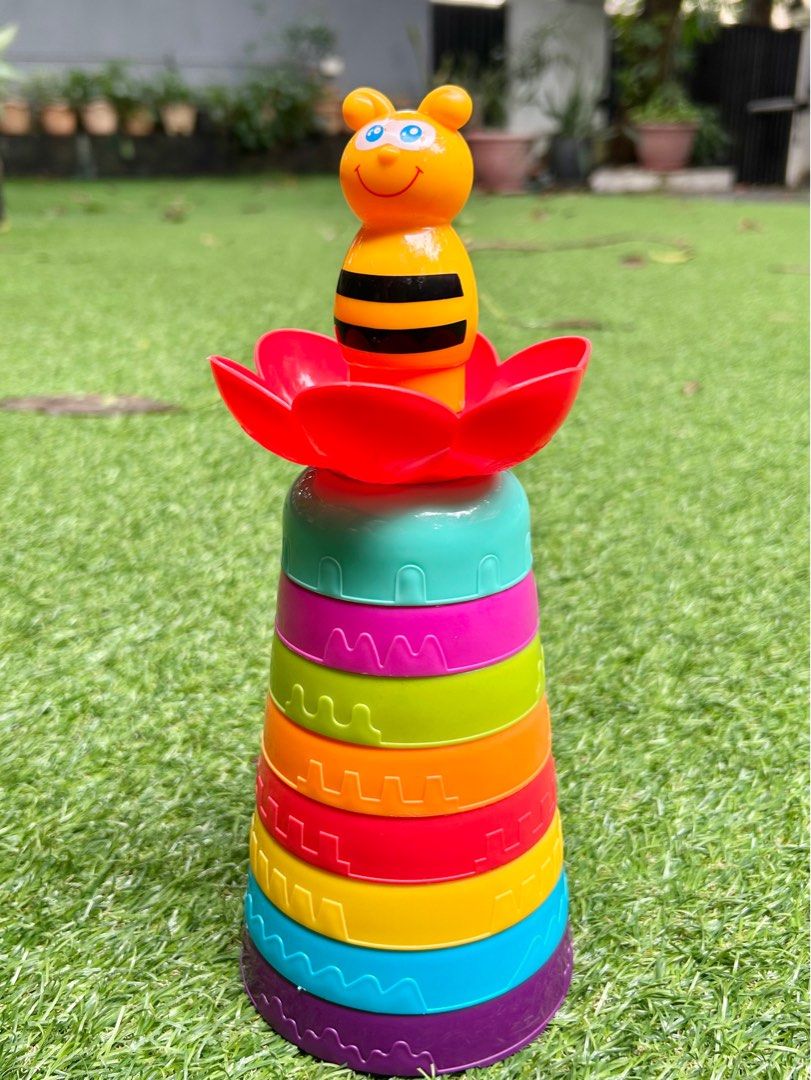 Flower bee colorful stacker toy (Kidshop) (Category: Educational & Learning Toys) located in Quezon City. Submitted by declutteringbea (Listing ID 1394876885, Image 3). Description: Selling my son’s stalker toy. No damage, see photos for condition. .