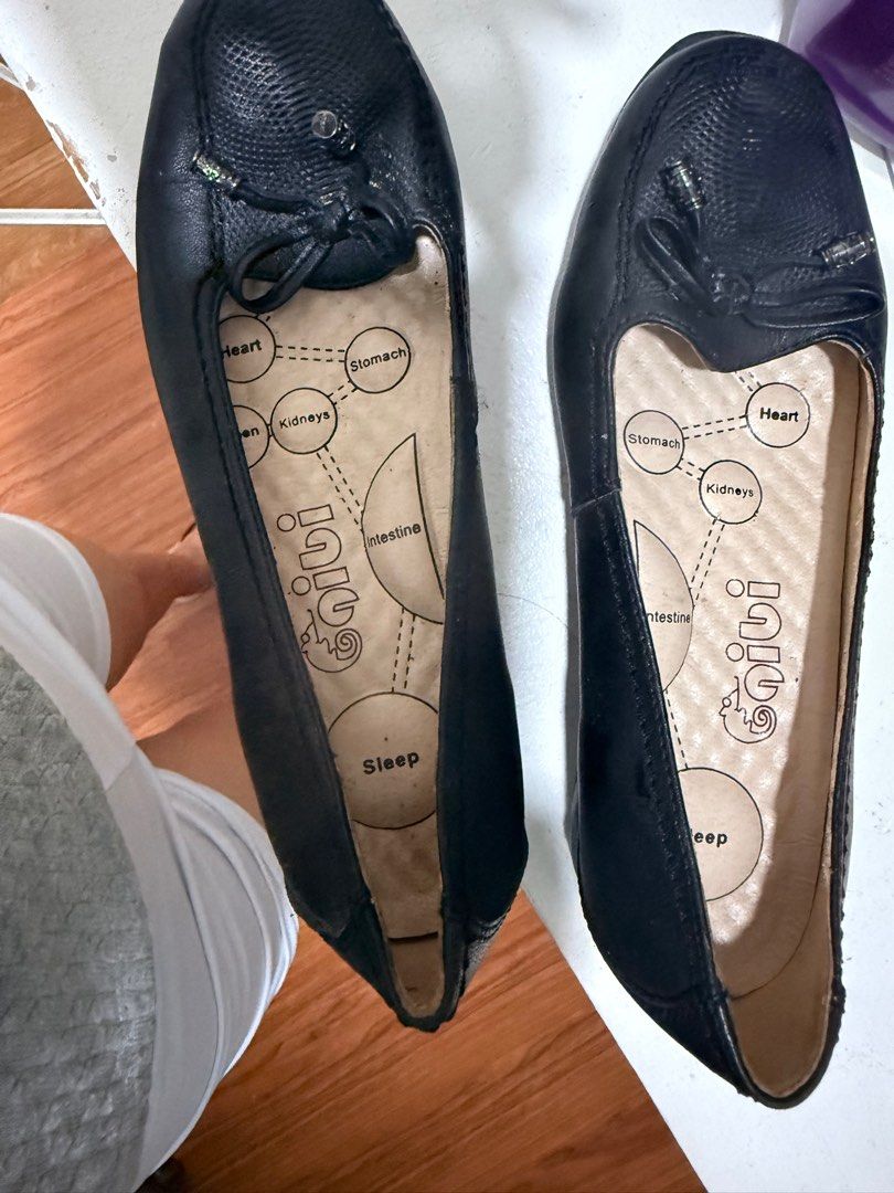 GIBI BLACK SHOES KIDS (Category: Loafers) located in Manila. Submitted by Unida (Listing ID 1394803285, Image 1). Description: once lang nagamit.