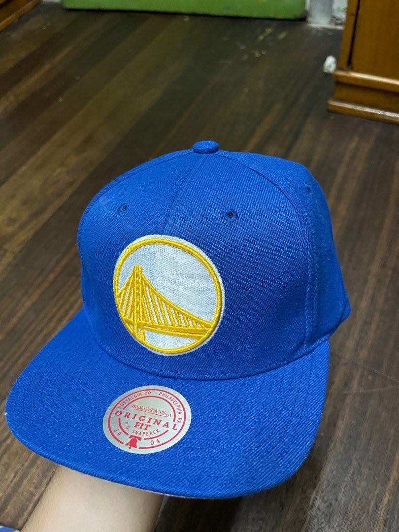GSW Snapback Cap (Category: Caps & Hats) located in Manila. Submitted by ashrc (Listing ID 1394874794, Image 1). Description: Original Mitchell and Ness Gsw Cap issue: Minor watermarks from water drops (see photos) Not obvious Negotiable .