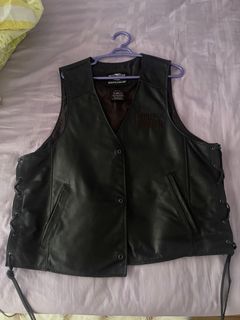 (Category: ) located in . Submitted by preloved_shop_kl (Listing ID 1394870006, Image 1). Description: .