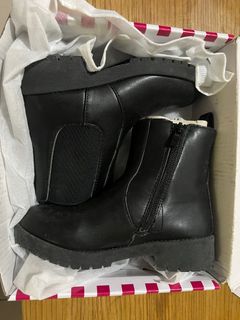 (Category: ) located in . Submitted by selami (Listing ID 1394921568, Image 1). Description: .