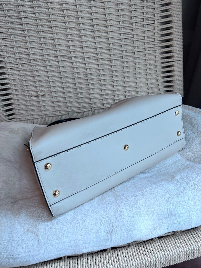 EXOTIC LARGE Fendi White Mini Peekaboo Iconic Python Handle LARGE SHANGHAI (Category: Luxury Bags & Wallets) located in Valenzuela. Submitted by closetsale2025 (Listing ID 1394817064, Image 3). Description: .