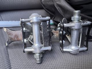（分類：）位於 。 由 lockerho 提交（商品編號 1394852931，圖片 1）。簡介： 。