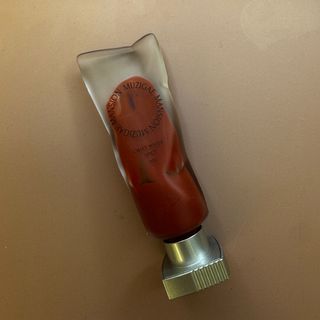 （分類：）位於 。 由 Declutterproject. 提交（商品編號 1394900565，圖片 1）。簡介： 。