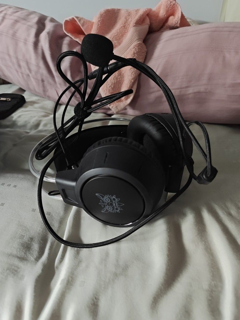 ONIKUMA Gaming Headset with Microphone