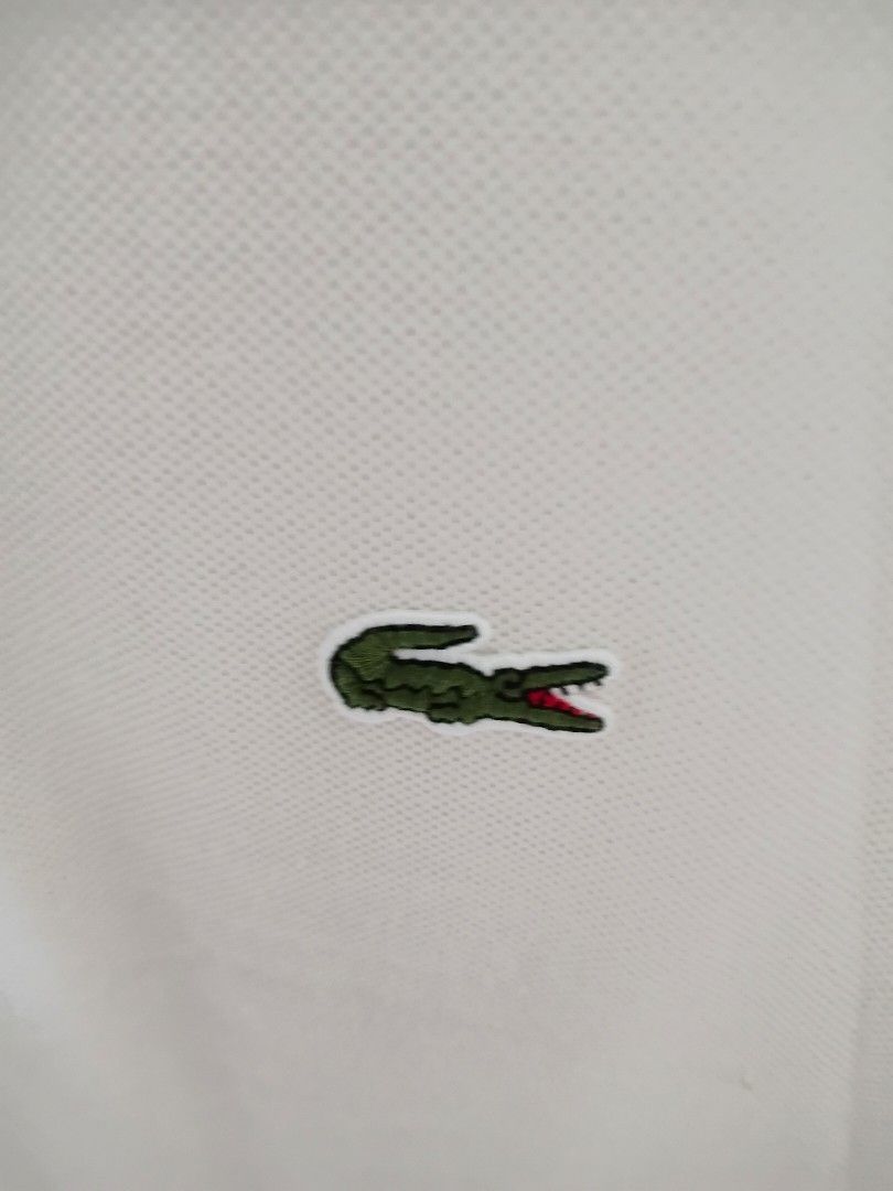 Original Lacoste slim fit large 100% original (Category: Tshirts & Polo Shirts ) located in Las Pinas. Submitted by reddrussel (Listing ID 1394898409, Image 2). Description: .