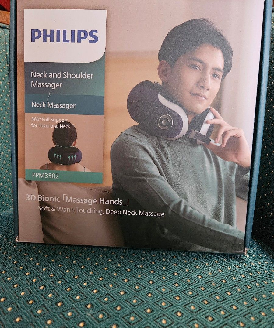 Philips Neck and Shoulder Massager (Category: Massage Devices) located in Paranaque City. Submitted by tigerbomb (Listing ID 1394866125, Image 1). Description: - 5 intelegent mode - with voice prompt -generation ring massage arm -heat compress backand neck RFS: Decluterring.