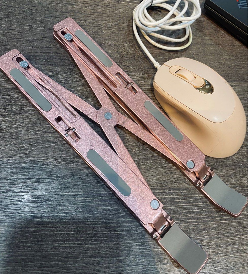 PINK LAPTOP STAND AND PINK MOUSE (Category: Mouse & Mousepads) located in Iloilo. Submitted by d_cluttering_ (Listing ID 1394799171, Image 2). Description: .
