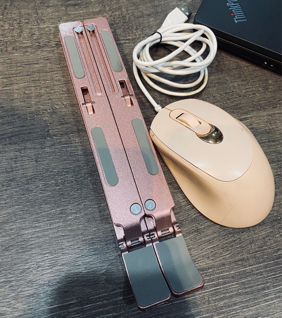 PINK LAPTOP STAND AND PINK MOUSE (Category: Mouse & Mousepads) located in Iloilo. Submitted by d_cluttering_ (Listing ID 1394799171, Image 3). Description: .