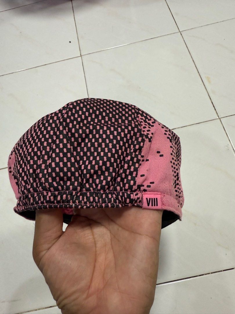 Rapha cap (Category: Cap & Hats) located in Ipoh. Submitted by rudiess (Listing ID 1394800741, Image 2). Description: Authentic.