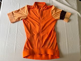 （分類：）位於 。 由 feb9302 提交（商品編號 1394794068，圖片 1）。簡介： 。