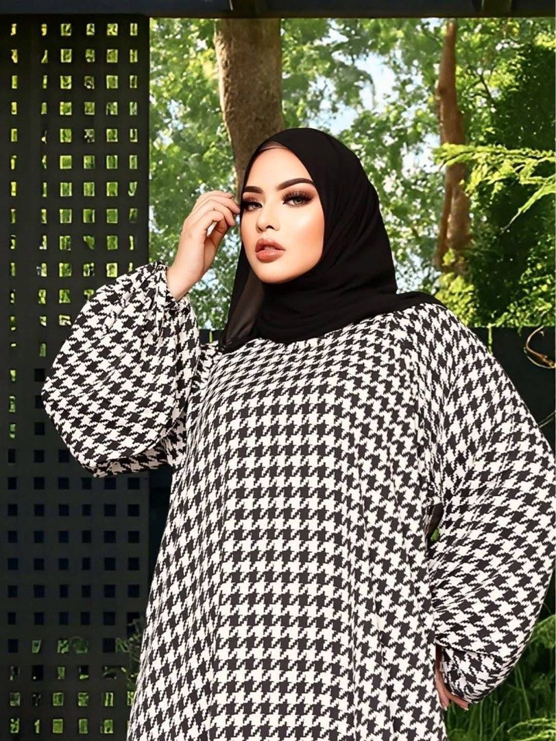 Rocafe abaya (Category: Dresses) located in Singapore. Submitted by ladiescollection1 (Listing ID 1394933708, Image 3). Description: ROCAFE Abayat Detail Material Silk lembut free size bust 120 cm / ptp 60 Length 143 cm Side pocket $36.
