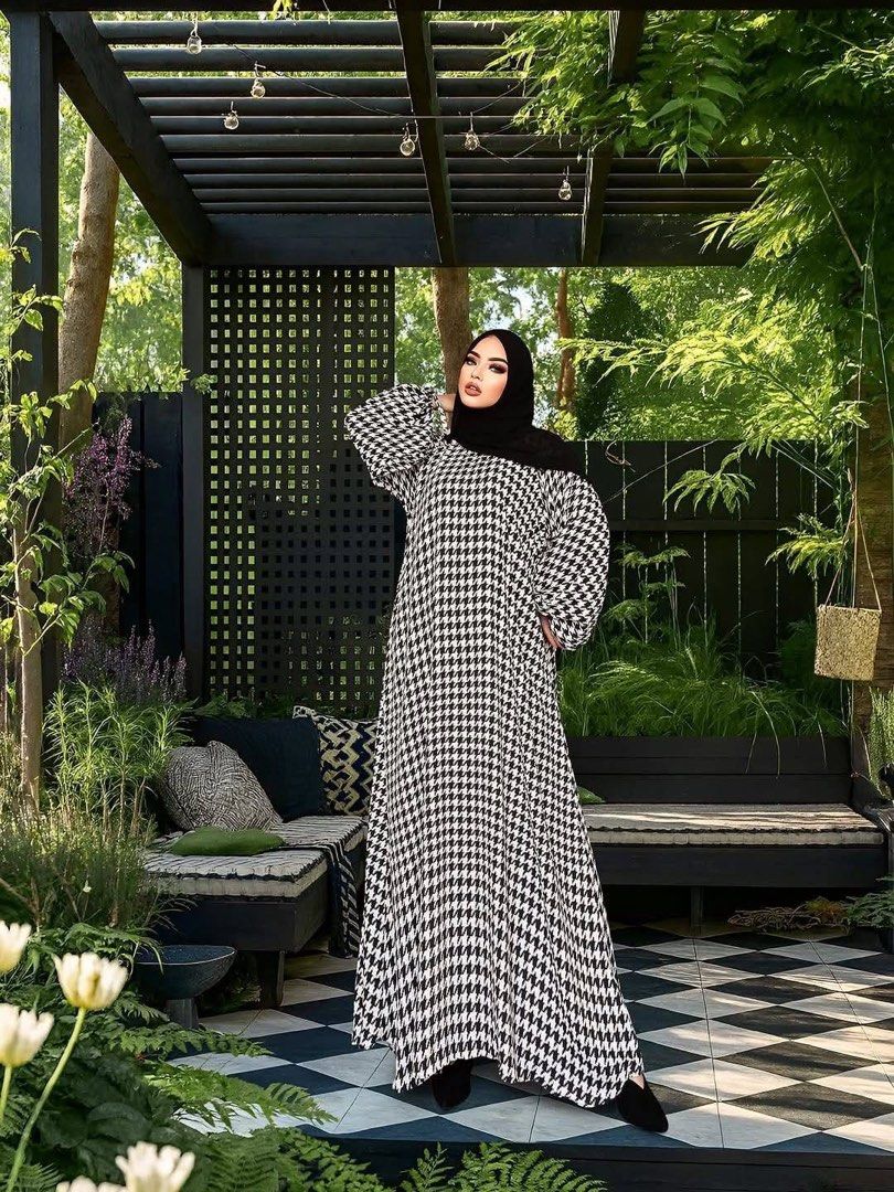 Rocafe abaya (Category: Dresses) located in Singapore. Submitted by ladiescollection1 (Listing ID 1394933708, Image 1). Description: ROCAFE Abayat Detail Material Silk lembut free size bust 120 cm / ptp 60 Length 143 cm Side pocket $36.