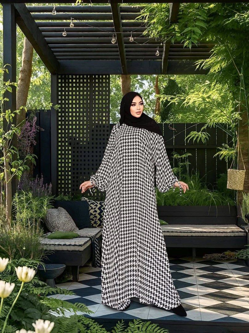 Rocafe abaya (Category: Dresses) located in Singapore. Submitted by ladiescollection1 (Listing ID 1394933708, Image 2). Description: ROCAFE Abayat Detail Material Silk lembut free size bust 120 cm / ptp 60 Length 143 cm Side pocket $36.