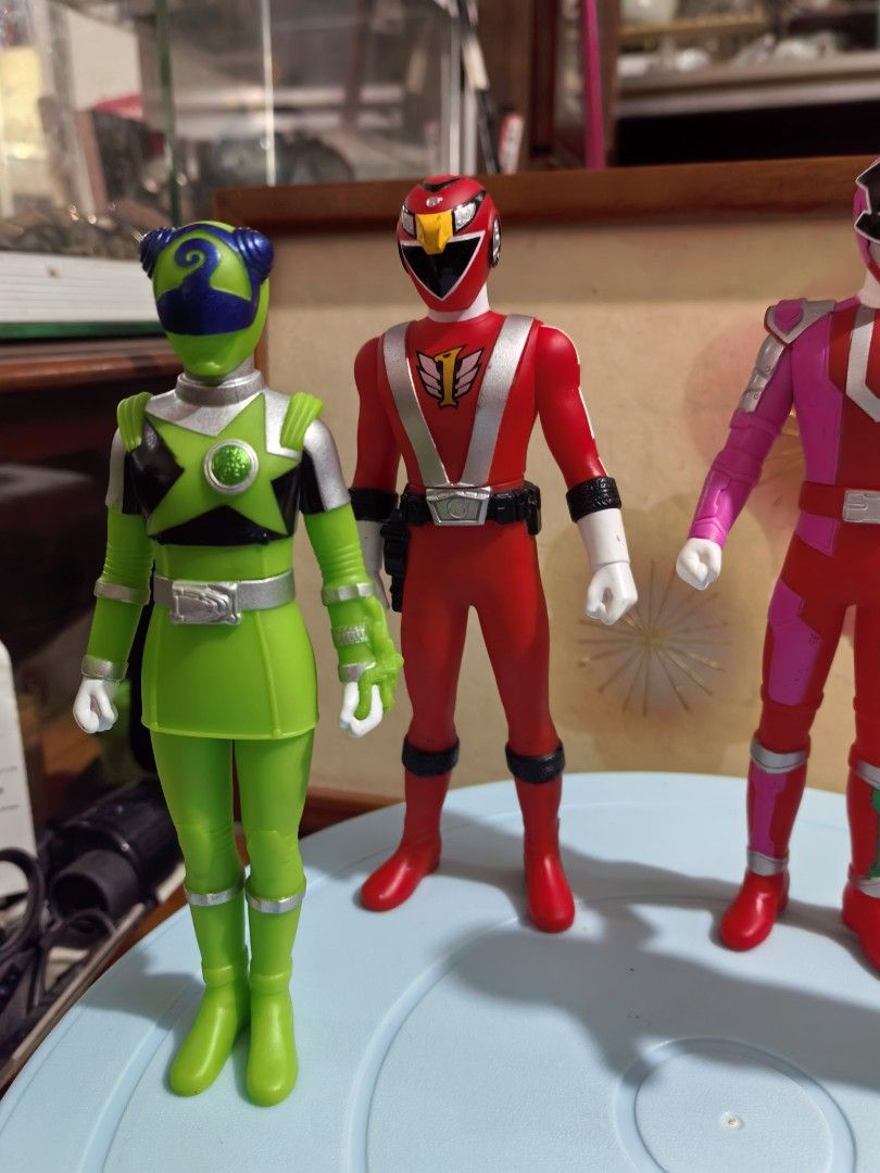 Super Sentai Series Set of 4 (Category: Figurines & Statues) located in Cebu City. Submitted by dudes_villanueva (Listing ID 1394948810, Image 2). Description: Super Sentai Series Material: Soft Vinyl Set of 4 📌In Excellent Condition Height: 6.5 inch.