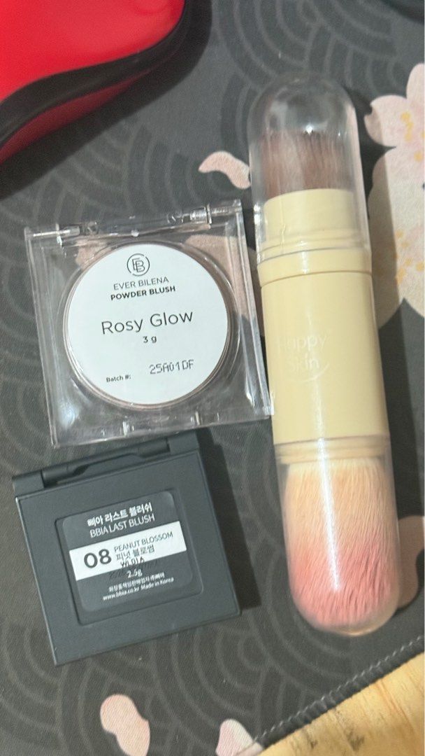 Take all make for 250 only (Category: Makeup) located in Manila. Submitted by 00000ml (Listing ID 1394819534, Image 2). Description: Declutter .