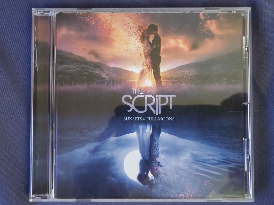 The Script - Sunsets & Full Moons (EU) (Category: Vinyls) located in Angeles City. Submitted by the-wonder-store (Listing ID 1394856783, Image 1). Description: Features popular tracks: "Something Unreal", "The Last Time", "Run Through Walls", and more. Pre-owned Disc in great condition Made in EU Payment: GCash Shipping: J&T.